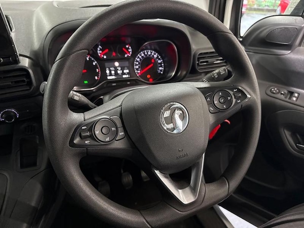Used Vauxhall Combo Life 2020 for sale - 76126489: Photo 19