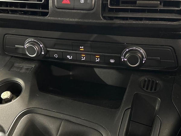 Used Vauxhall Combo Life 2020 for sale - 76126489: Photo 26