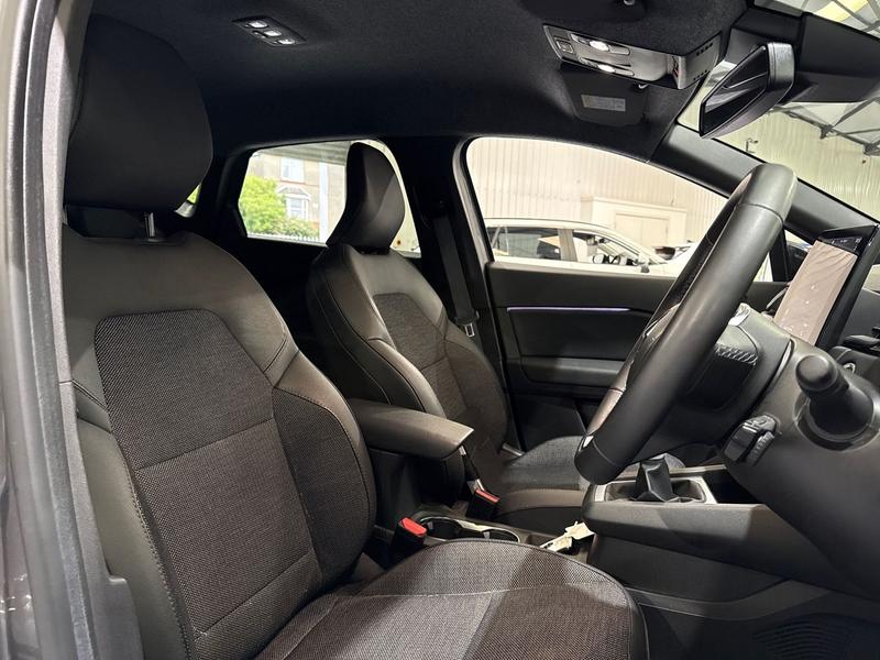 Used Renault Captur 2022 for sale - 76244862: Photo 16
