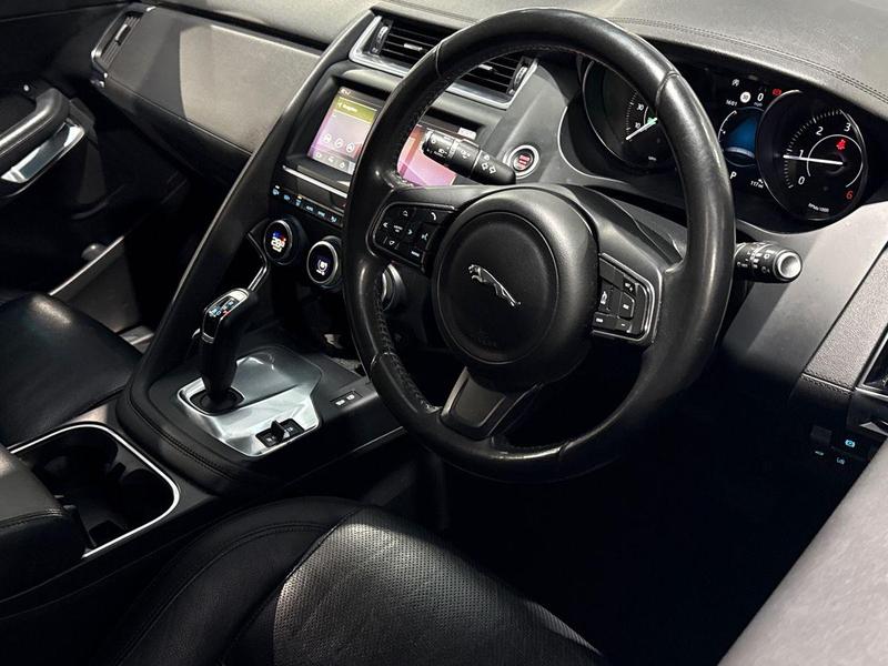 Used Jaguar E-Pace 2020 for sale - 77225808: Photo 3