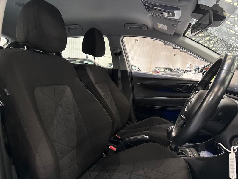 Used Hyundai BAYON 2022 for sale - 77248733: Photo 16