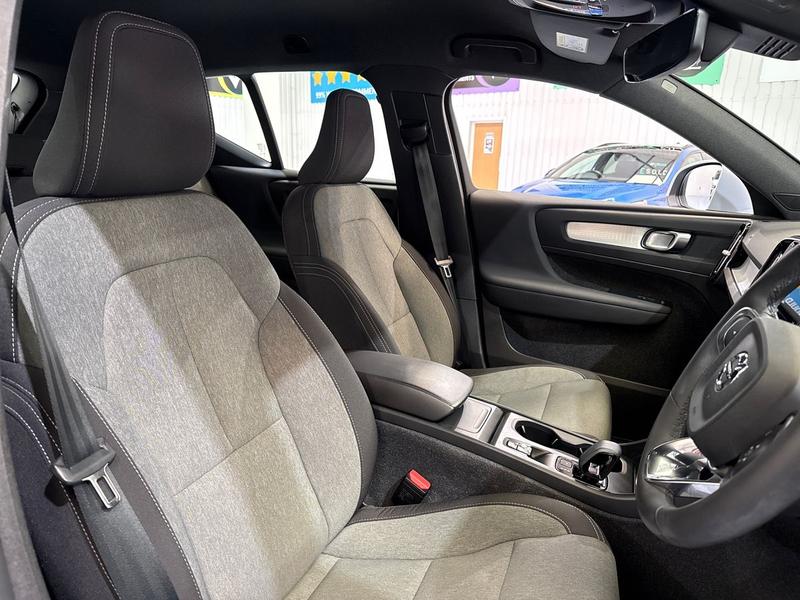 Used Volvo XC40 2023 for sale - 76244758: Photo 16