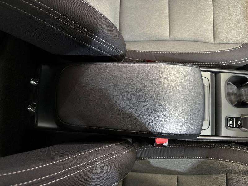 Used Volvo XC40 2023 for sale - 76244758: Photo 21