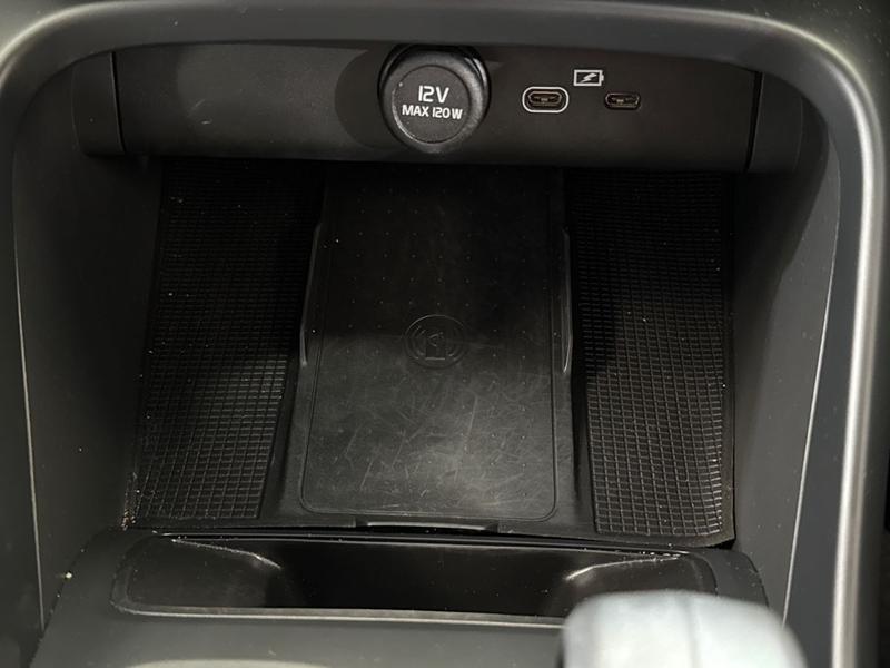 Used Volvo XC40 2023 for sale - 76244758: Photo 23