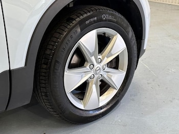 Used Volvo XC40 2023 for sale - 76244758: Photo