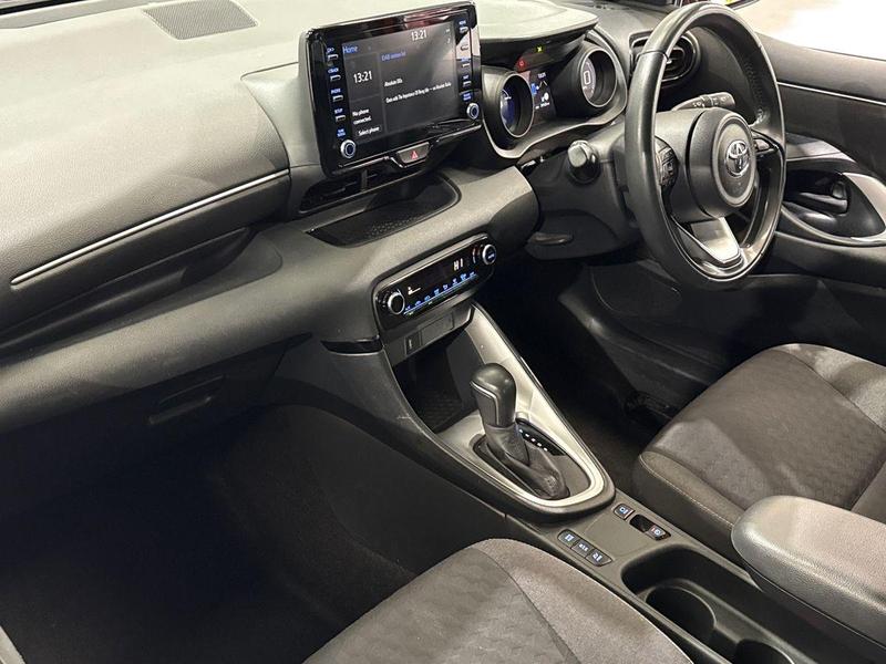 Used Toyota Yaris 2022 for sale - 77176232: Photo 11