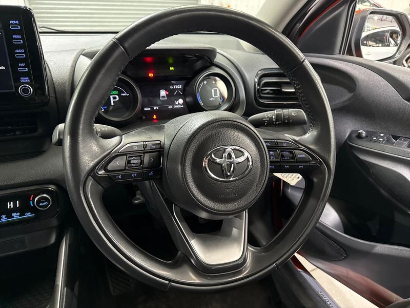 Used Toyota Yaris 2022 for sale - 77176232: Photo 18