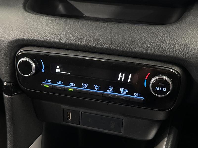 Used Toyota Yaris 2022 for sale - 77176232: Photo 26