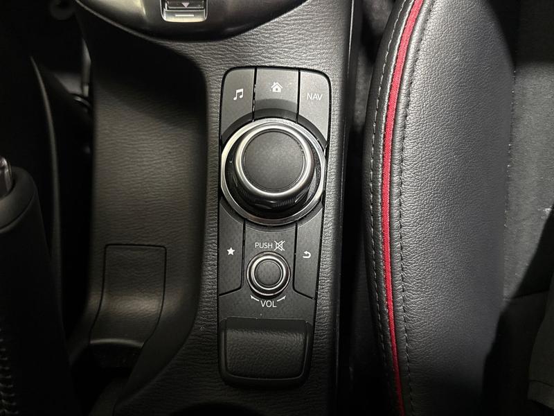 Used Mazda Mazda2 2024 for sale - 76184463: Photo 22