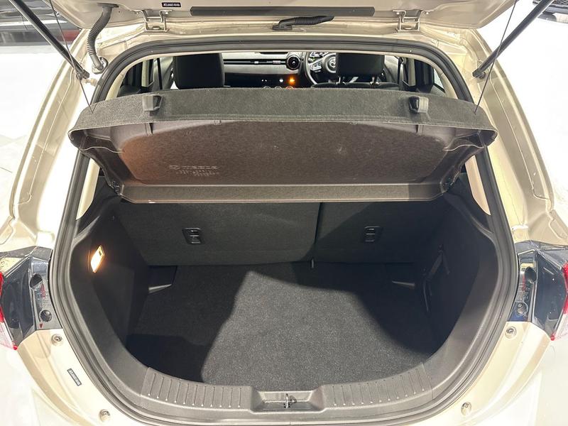 Used Mazda Mazda2 2024 for sale - 76184463: Photo 9