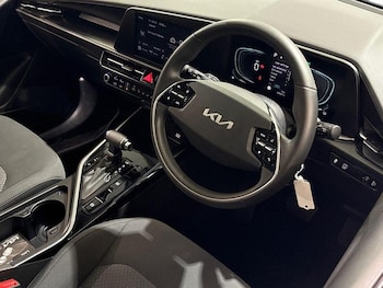 Used Kia Niro 2022 for sale - 77733291: Photo