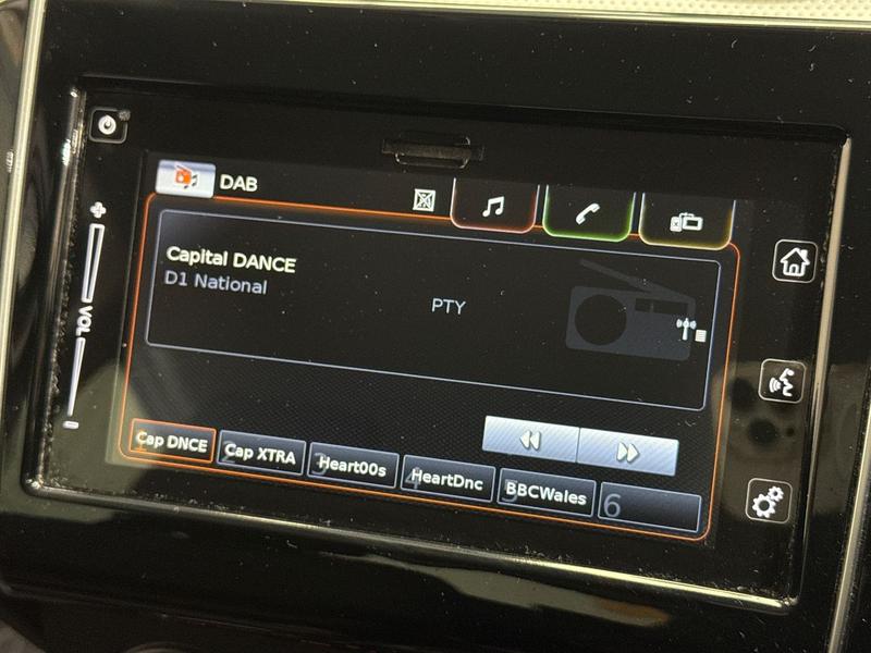 Used Suzuki Swift 2022 for sale - 76184362: Photo 27