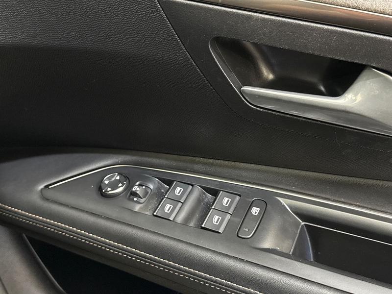 Used Peugeot 3008 2022 for sale - 75752002: Photo 17