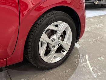 Used Hyundai i10 2022 for sale - 76791444: Photo