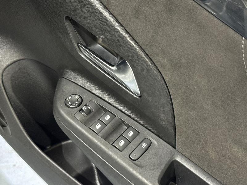 Used Vauxhall Corsa 2025 for sale - 77619963: Photo 17