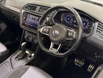 Used Volkswagen Tiguan 2020 for sale - 77505729: Photo