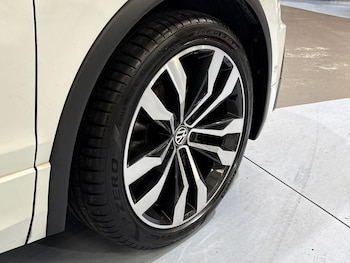 Used Volkswagen Tiguan 2020 for sale - 77505729: Photo