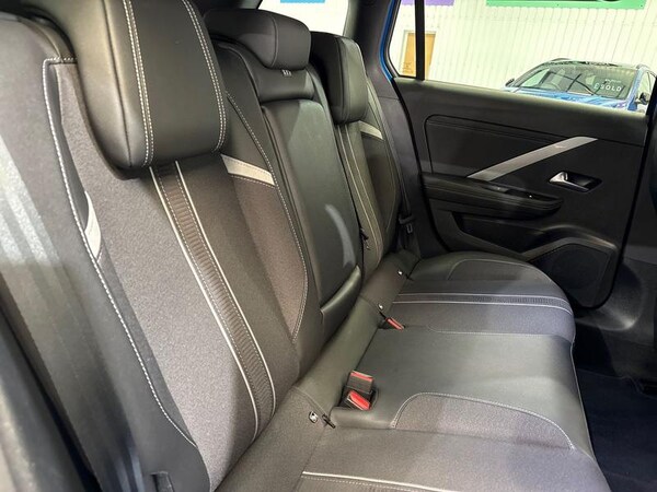 Used Vauxhall Astra 2023 for sale - 76244848: Photo 13