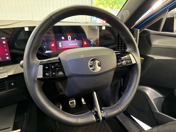 Used Vauxhall Astra 2023 for sale - 76244848: Photo 18
