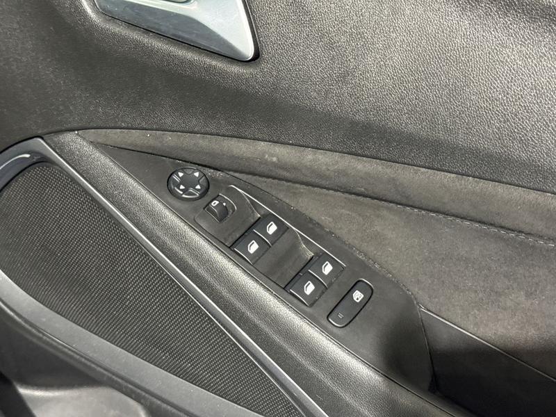 Used Vauxhall Crossland 2022 for sale - 76847478: Photo 17