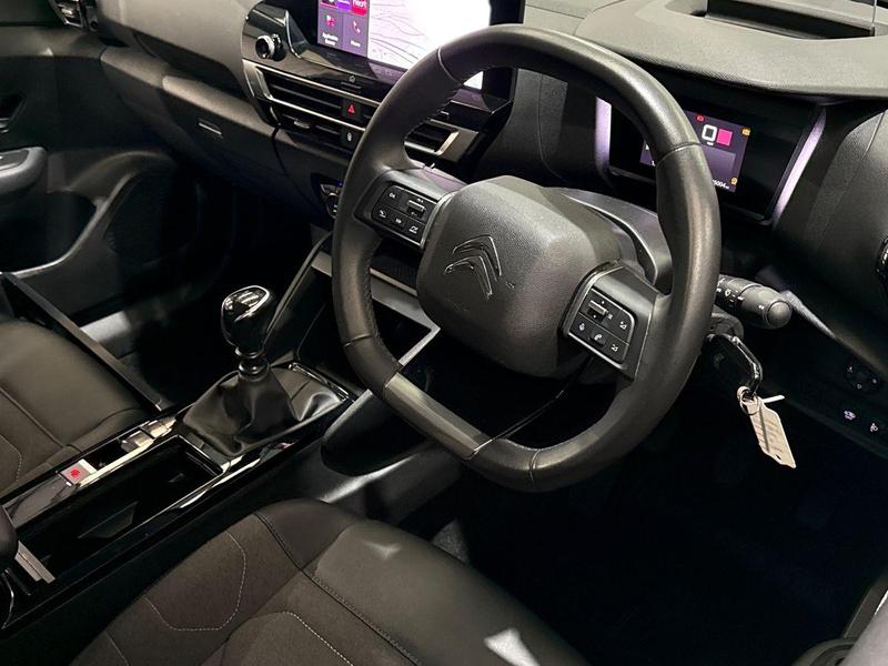 Used Citroen C4 2023 for sale - 77493494: Photo 3