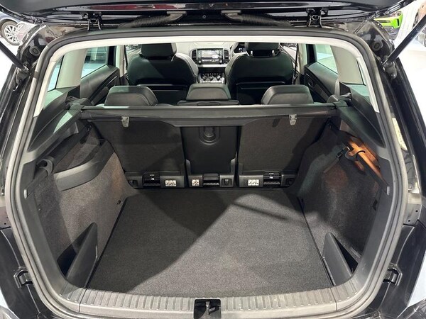 Used Skoda Karoq 2023 for sale - 76177091: Photo 9