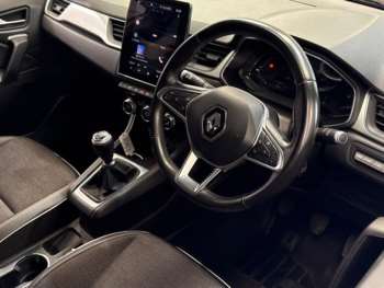 Used Renault Captur 2020 for sale - 73682439: Photo