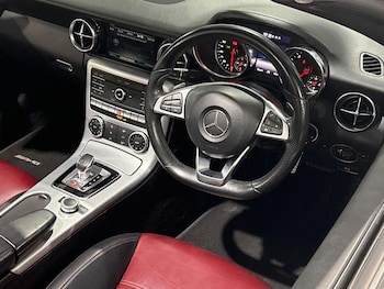 Used Mercedes-Benz SLC 2017 for sale - 77088152: Photo