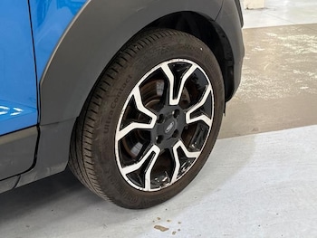 Used Ford Ecosport 2023 for sale - 78817801: Photo
