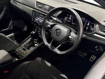 Used Skoda Superb 2023 for sale - 79352558: Photo