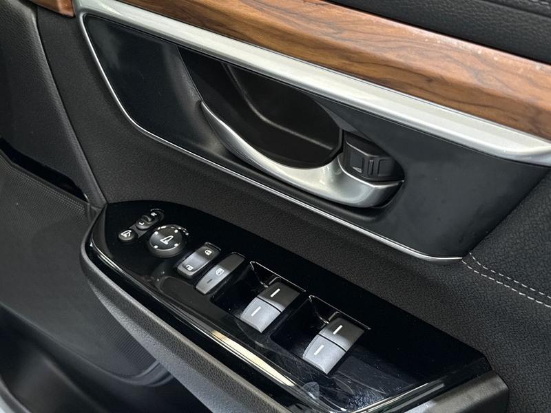 Used Honda CR-V 2019 for sale - 76117665: Photo 17