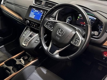 Used Honda CR-V 2019 for sale - 76117665: Photo 3