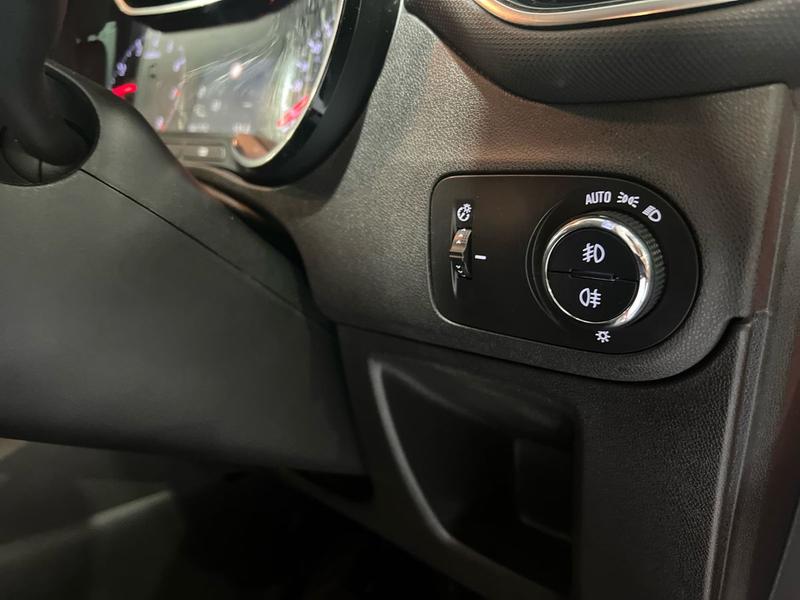 Used Vauxhall Crossland 2022 for sale - 76382174: Photo 18