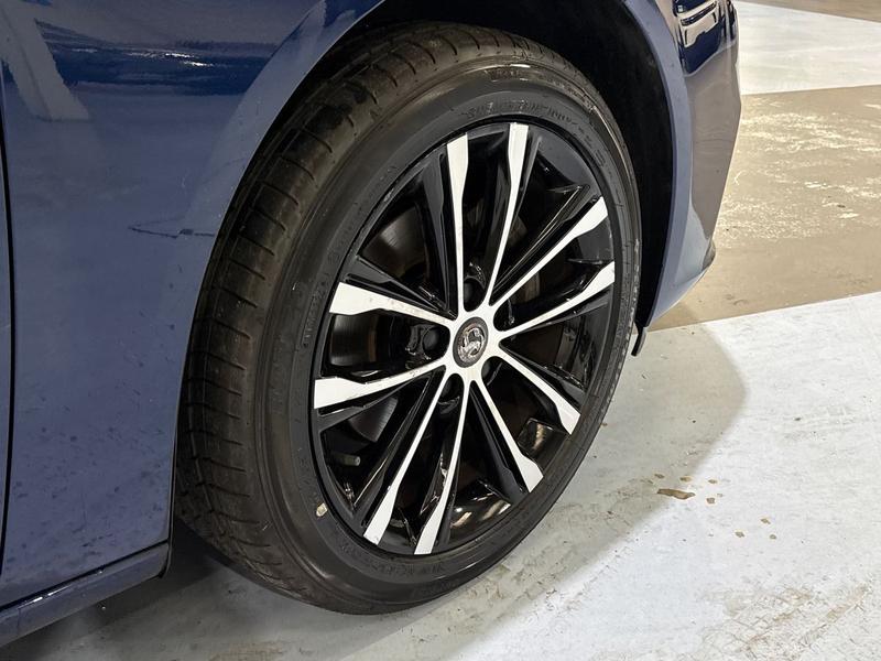 Used Vauxhall Insignia 2022 for sale - 76046607: Photo 4