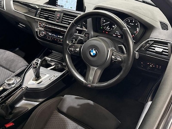 Used BMW 2 Series 2019 for sale - 77301117: Photo