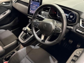 Used Renault Clio 2025 for sale - 78463015: Photo