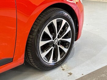 Used Renault Clio 2023 for sale - 77381695: Photo