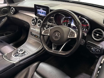 Used Mercedes-Benz GLC 2018 for sale - 75361376: Photo