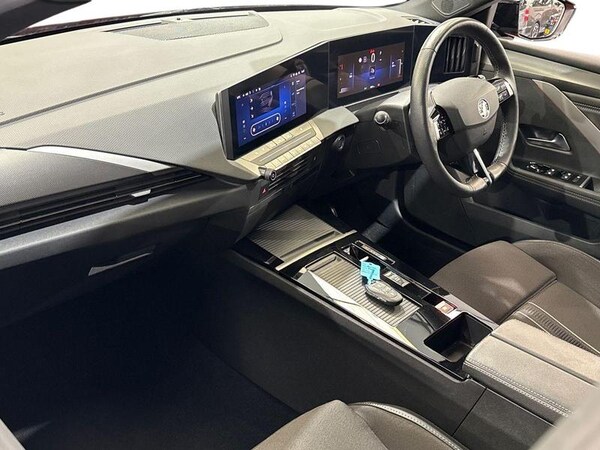 Used Vauxhall Astra 2023 for sale - 74017420: Photo 11