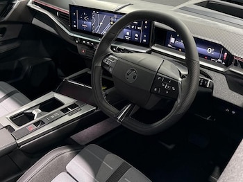 Used Vauxhall Grandland 2025 for sale - 77457306: Photo