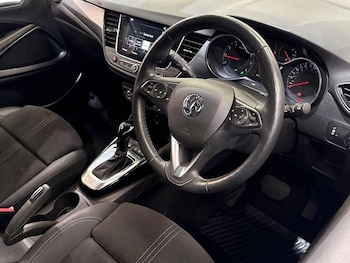 Used Vauxhall Crossland 2022 for sale - 77718626: Photo