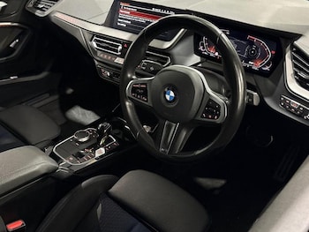 Used BMW 1 Series 2024 for sale - 76415935: Photo