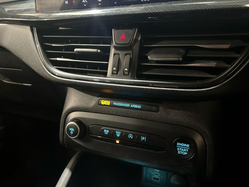 Used Ford Focus 2023 for sale - 76670113: Photo 28