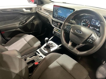 Used Ford Focus 2023 for sale - 76670113: Photo
