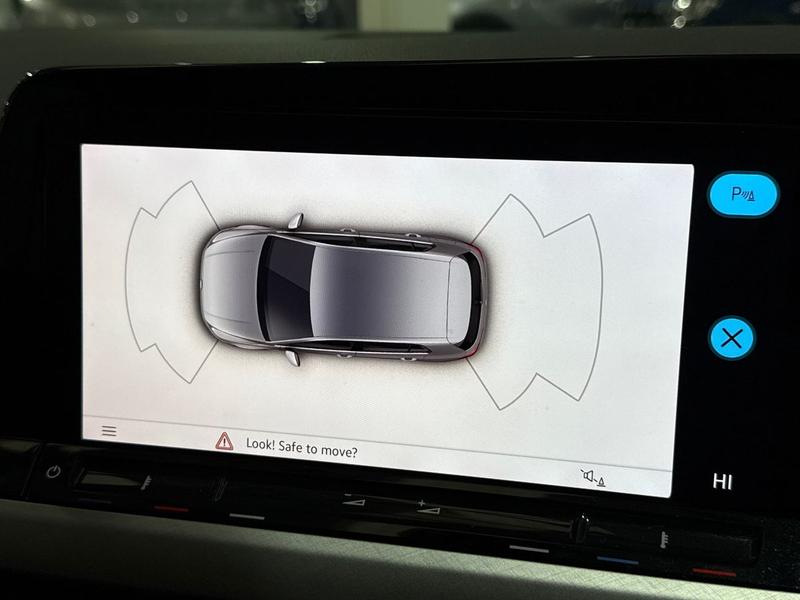 Used Volkswagen Golf 2022 for sale - 76670091: Photo 32