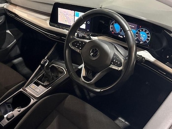 Used Volkswagen Golf 2022 for sale - 76670091: Photo