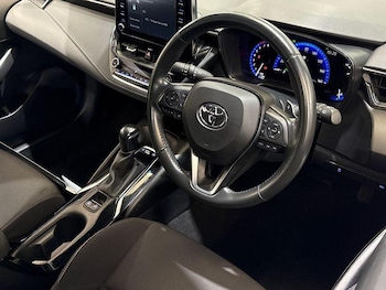 Used Toyota Corolla 2022 for sale - 76117568: Photo 3
