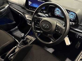 Used Hyundai BAYON 2023 for sale - 75677019: Photo