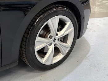 Used SEAT Leon 2021 for sale - 77994765: Photo