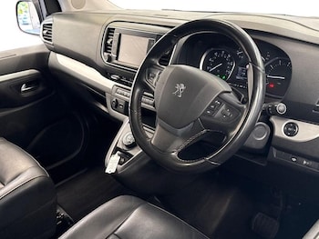 Used Peugeot Traveller undefined for sale - 79008448: Photo